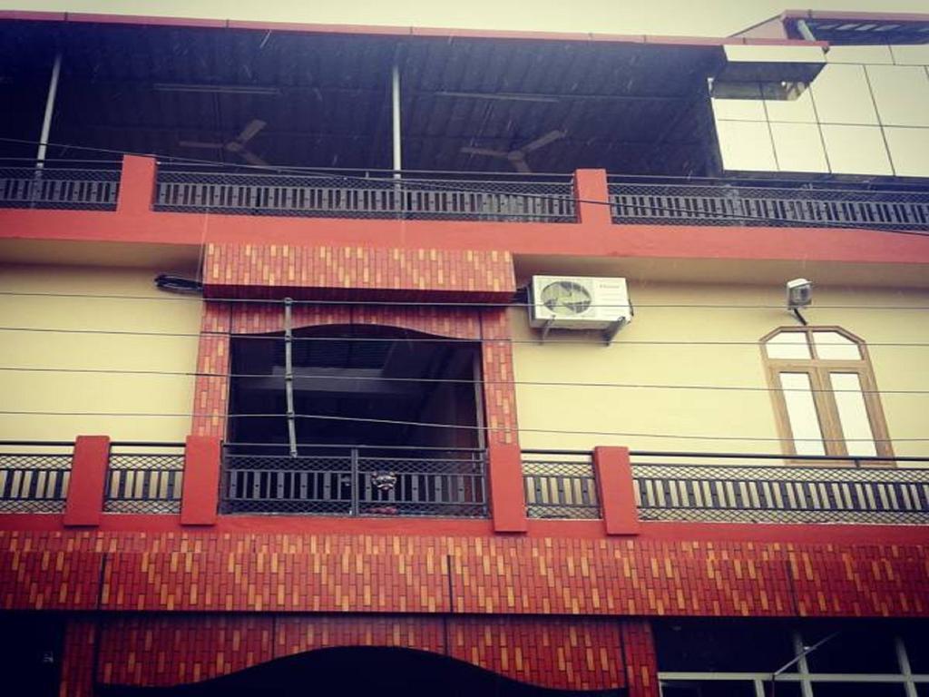 Hotel Jan Jan Tak Dehradun Luaran gambar